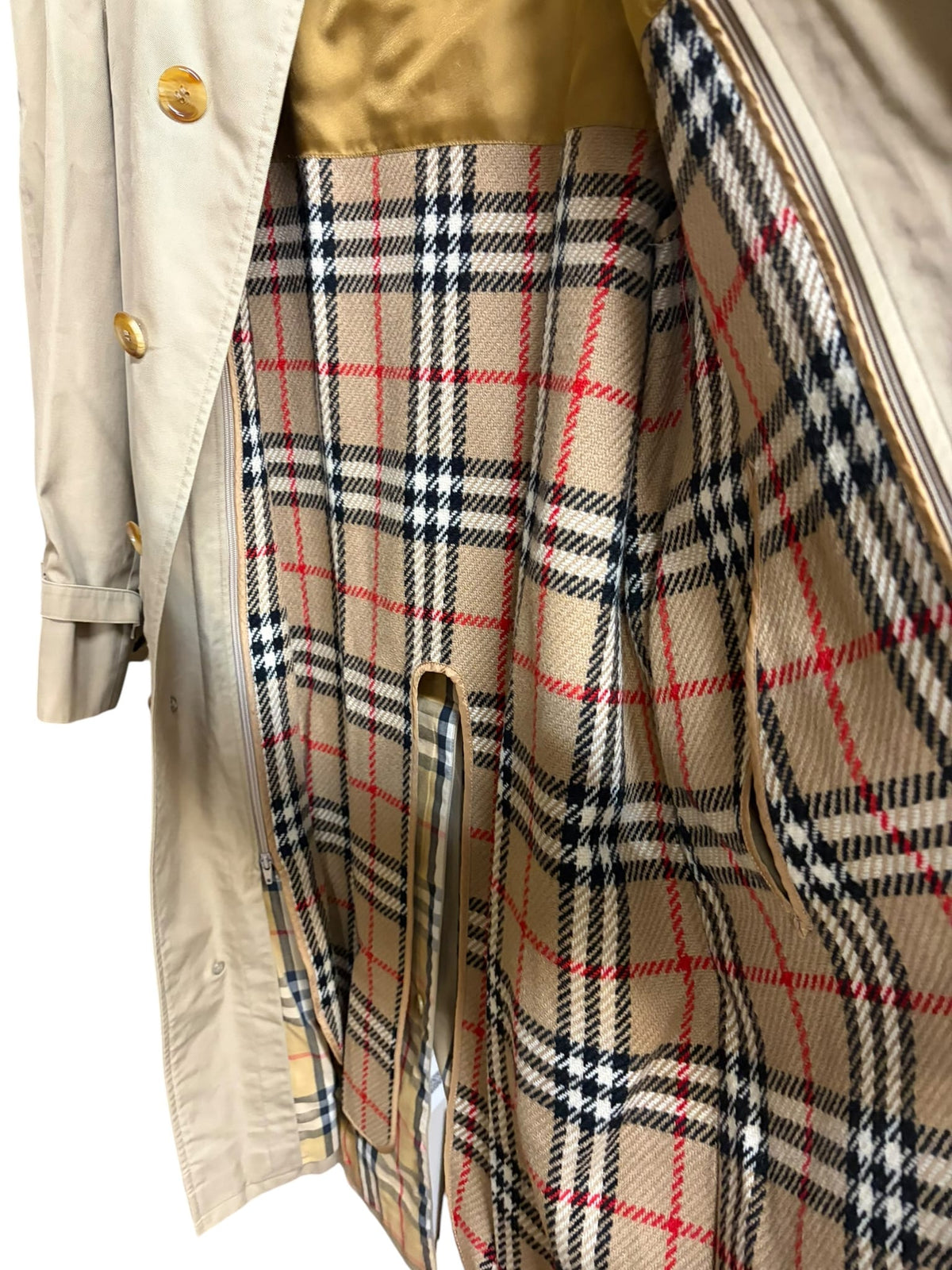Burberry Khakhi Trench Coat