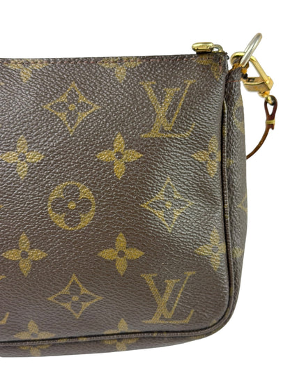 Louis Vuitton Monogram Pochette