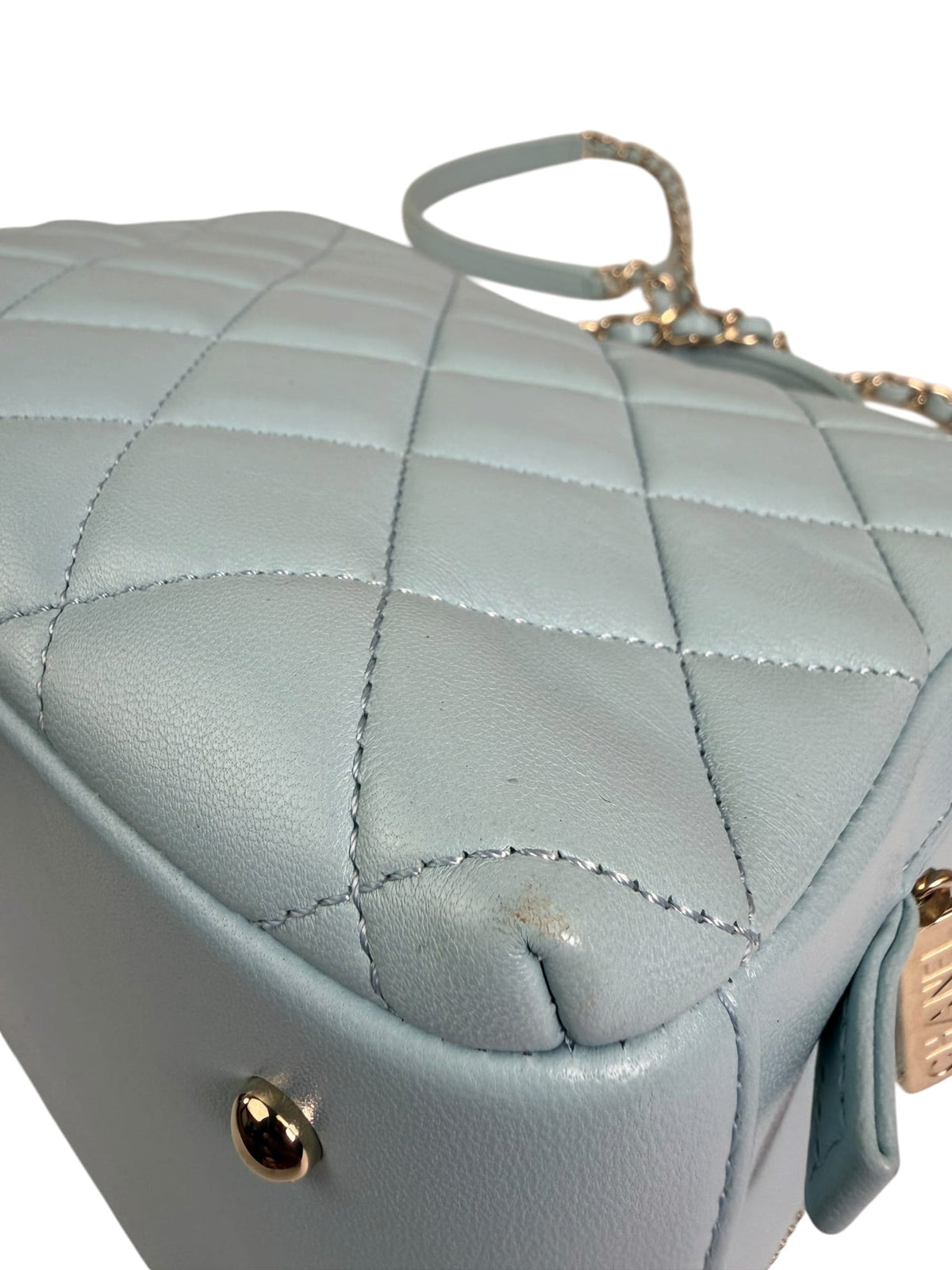 Chanel Light Blue Quilted Lambskin Top Handle Vanity Case 2019