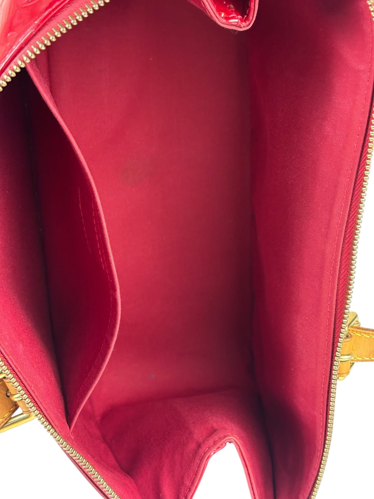 Louis Vuitton Monogram Red Vernis Rosewood Ave