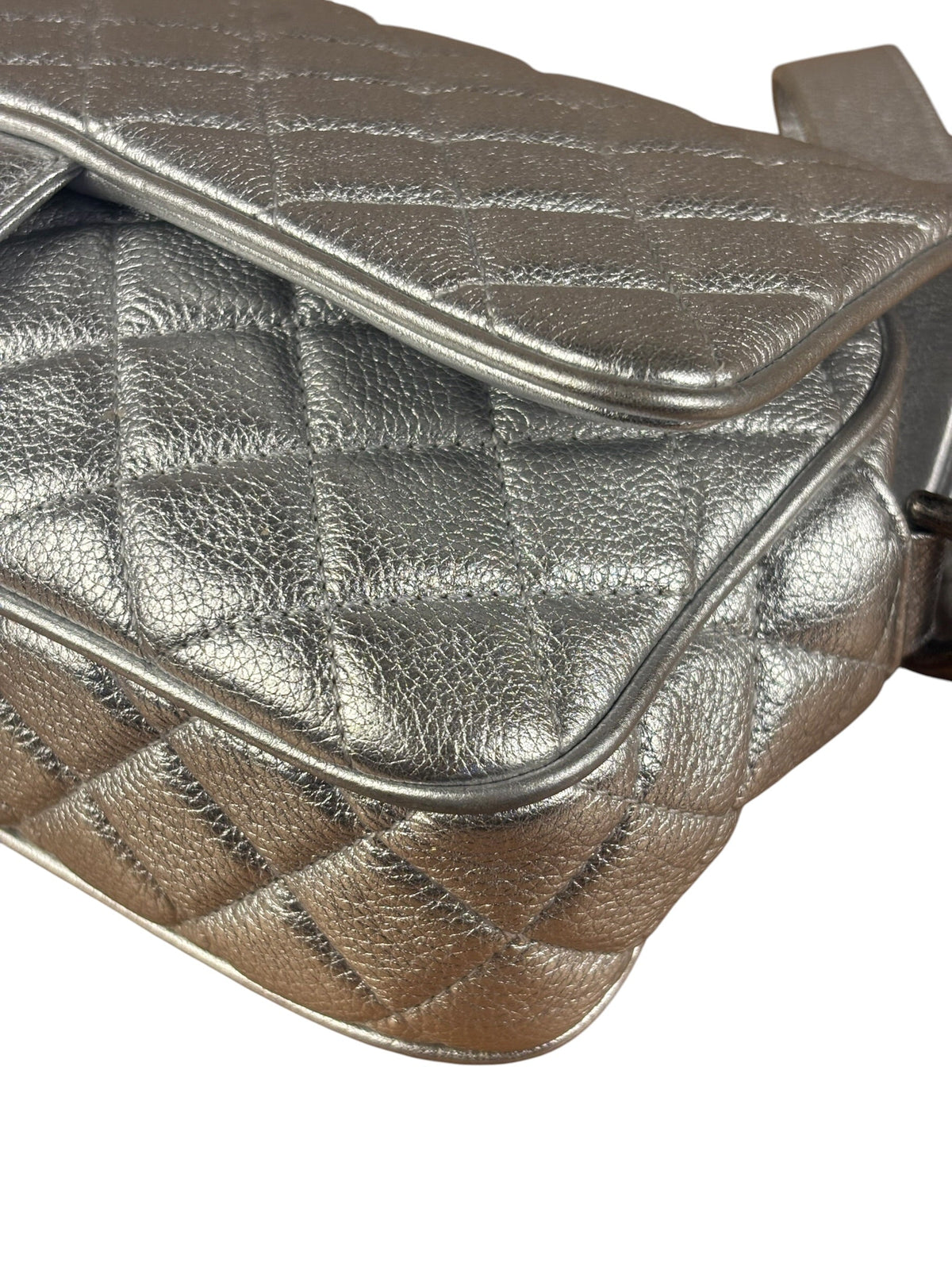 Chanel CC Silver Metallic Quilted Flap Shoulder Bag 2017