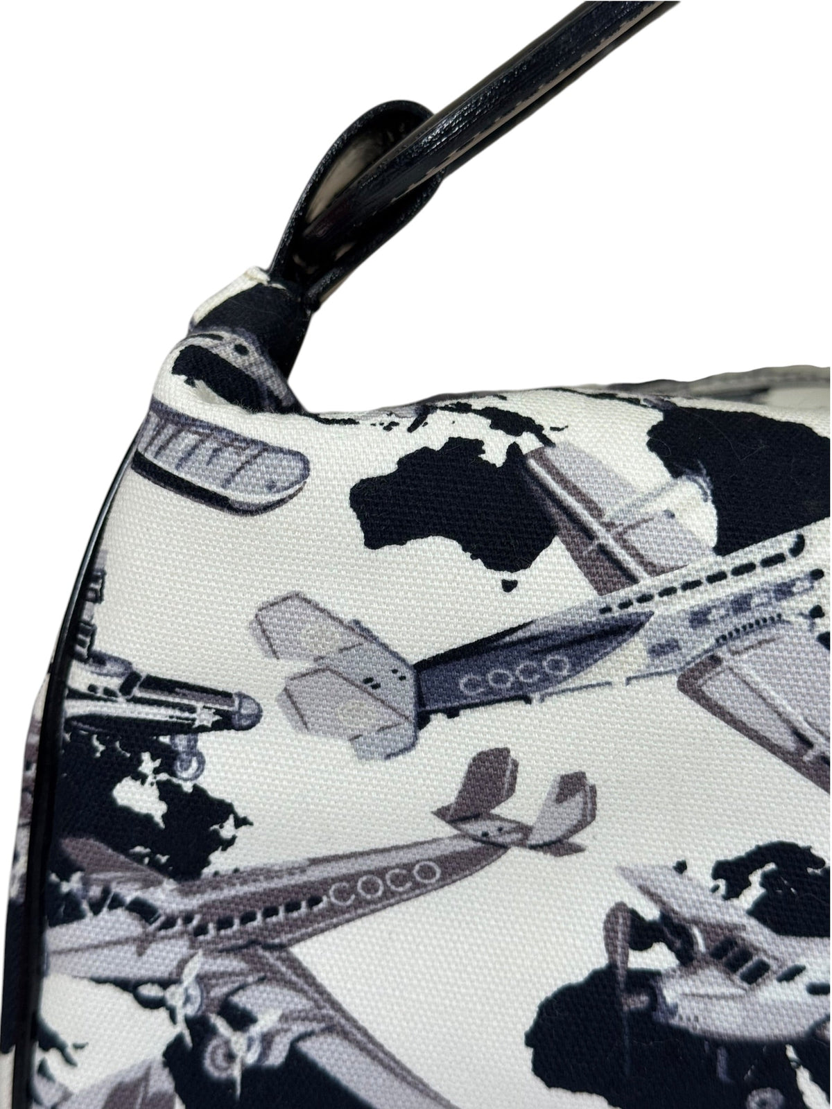 Chanel White/Black Patent Leather Trim Airplane CC Handle Bag 2005