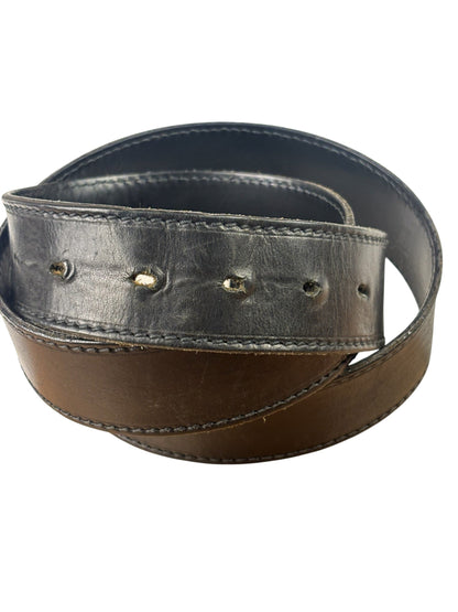 Gucci Silver-Toned Leather Belt