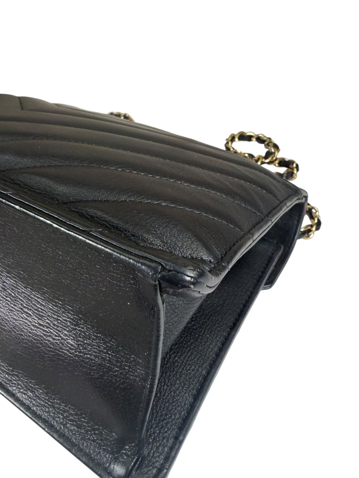 Chanel Black Calfskin Chevron Envelop Flap Bag 2019