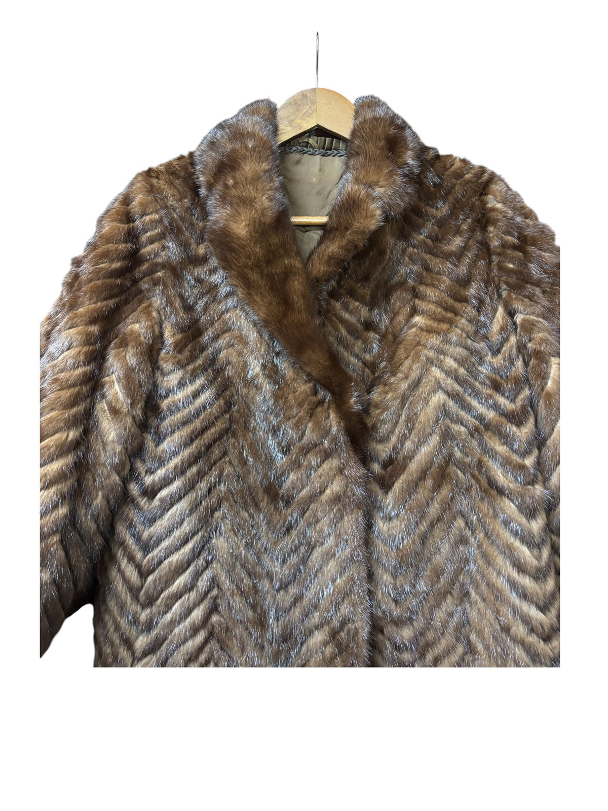 Vintage Hazel Brown Chevron Stripped Mink Fur Coat