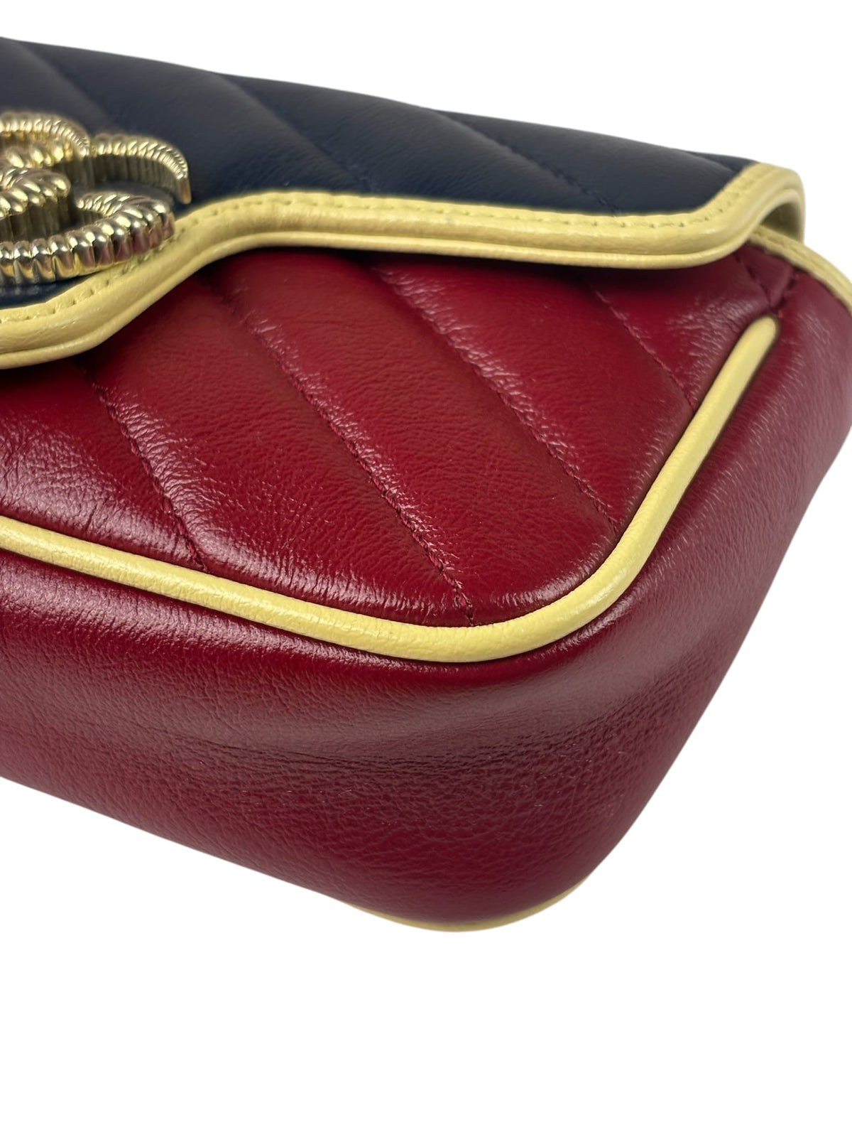 Gucci GG Marmont Super Mini Chain Bag