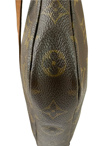 Louis Vuitton Monogram Pochette