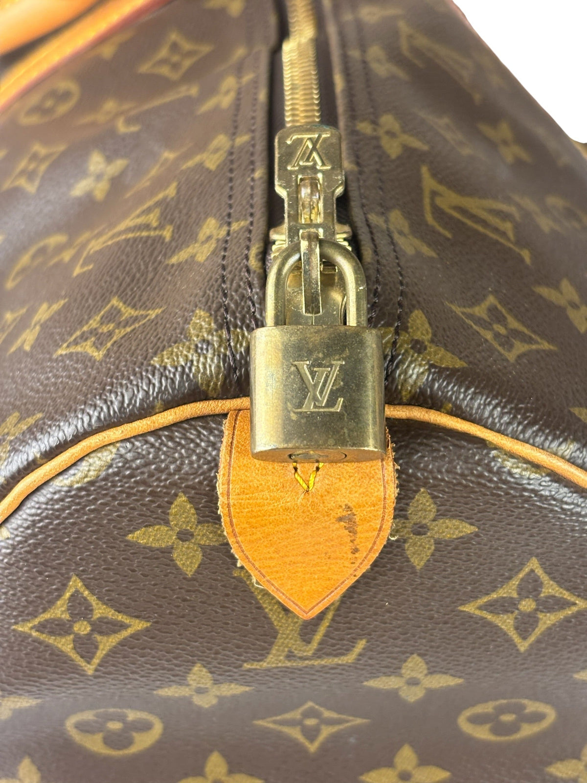 Louis Vuitton Monogram Keepall 60
