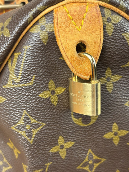 Louis Vuitton Monogram Speedy 30