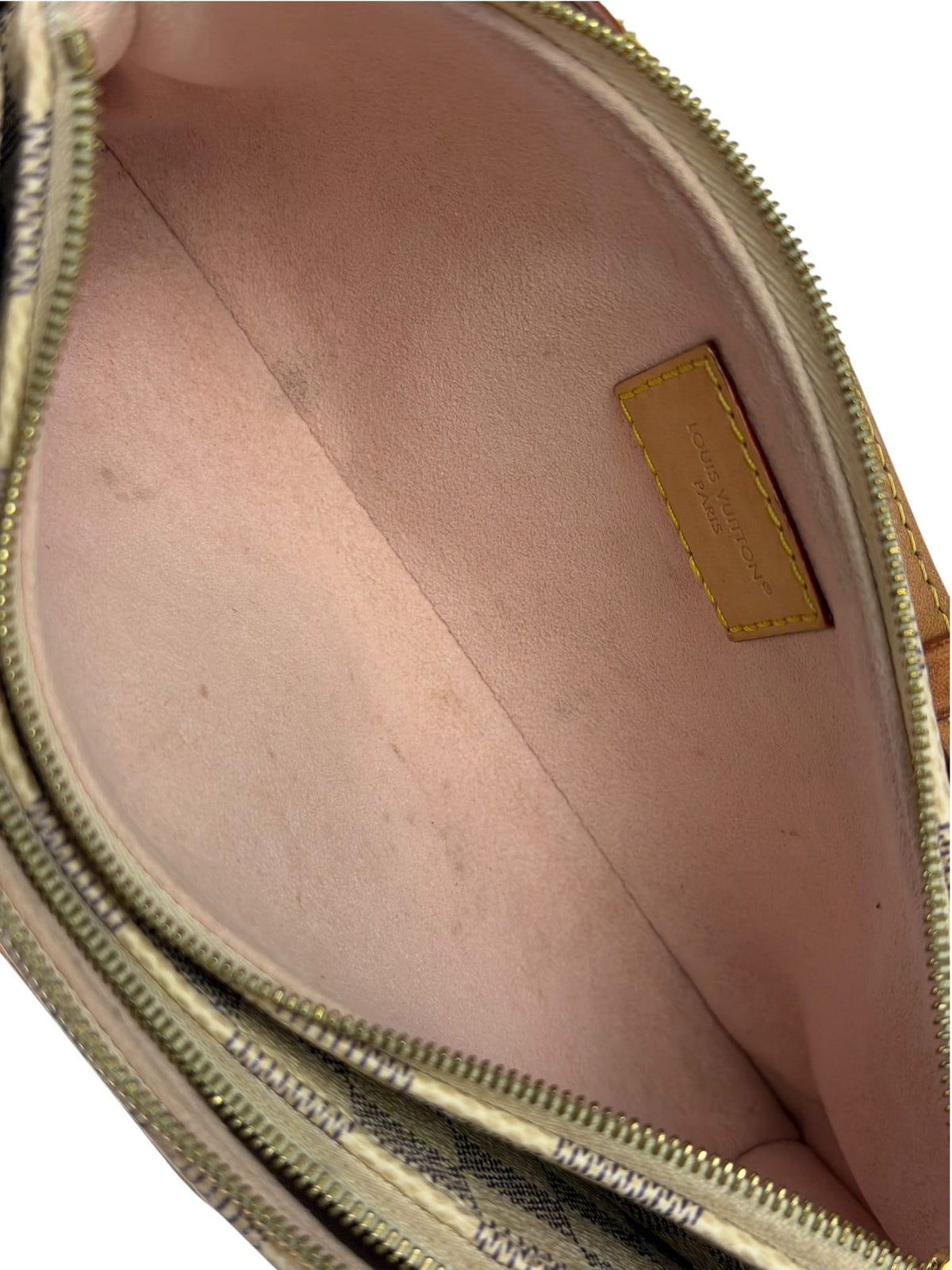 Louis Vuitton Damier Azur Liv Pochette