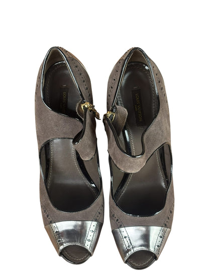 Louis Vuitton Brown Suede Silver Peep-Toe Pumps