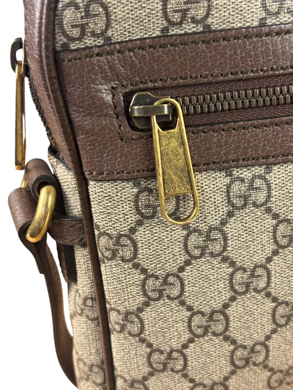 Gucci Beige/Brown GG Supreme Ophidia Messenger Bag